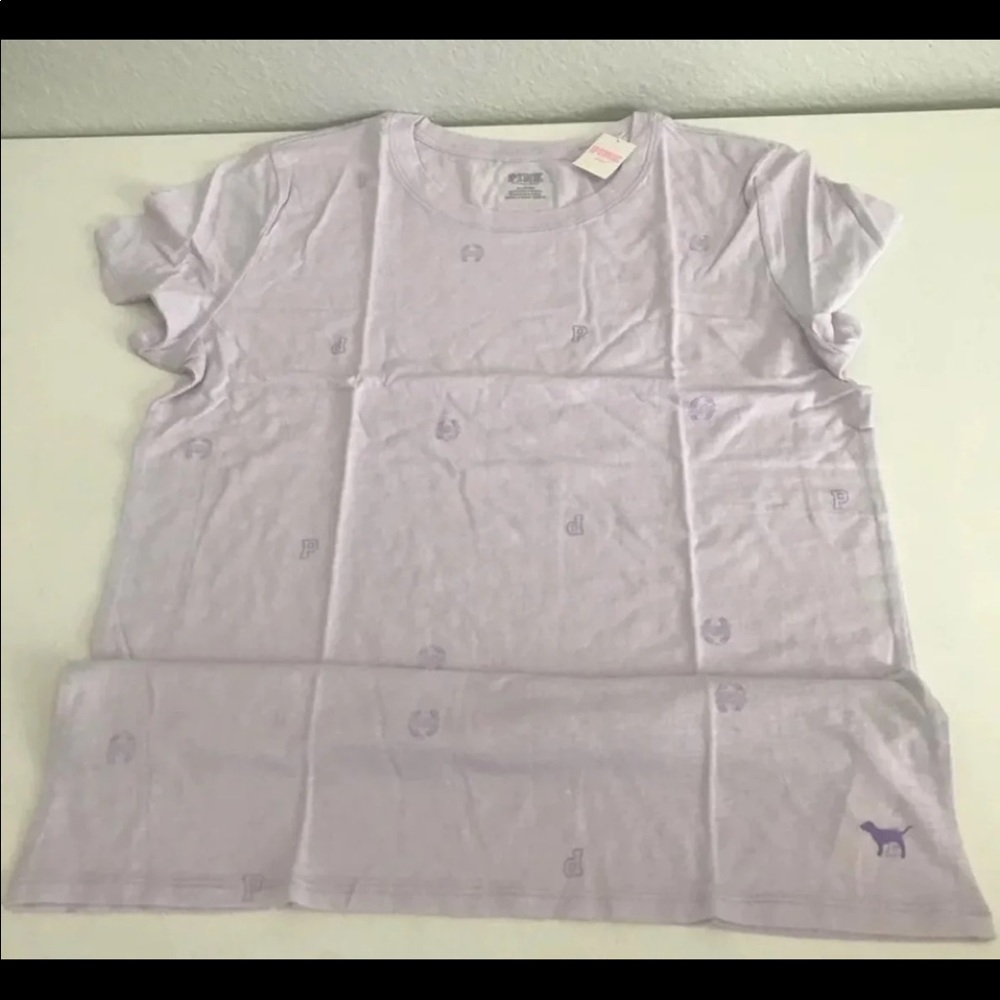 VS PINK tee